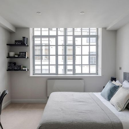 London'S Calling - Farringdon - By Frankie Says المظهر الخارجي الصورة